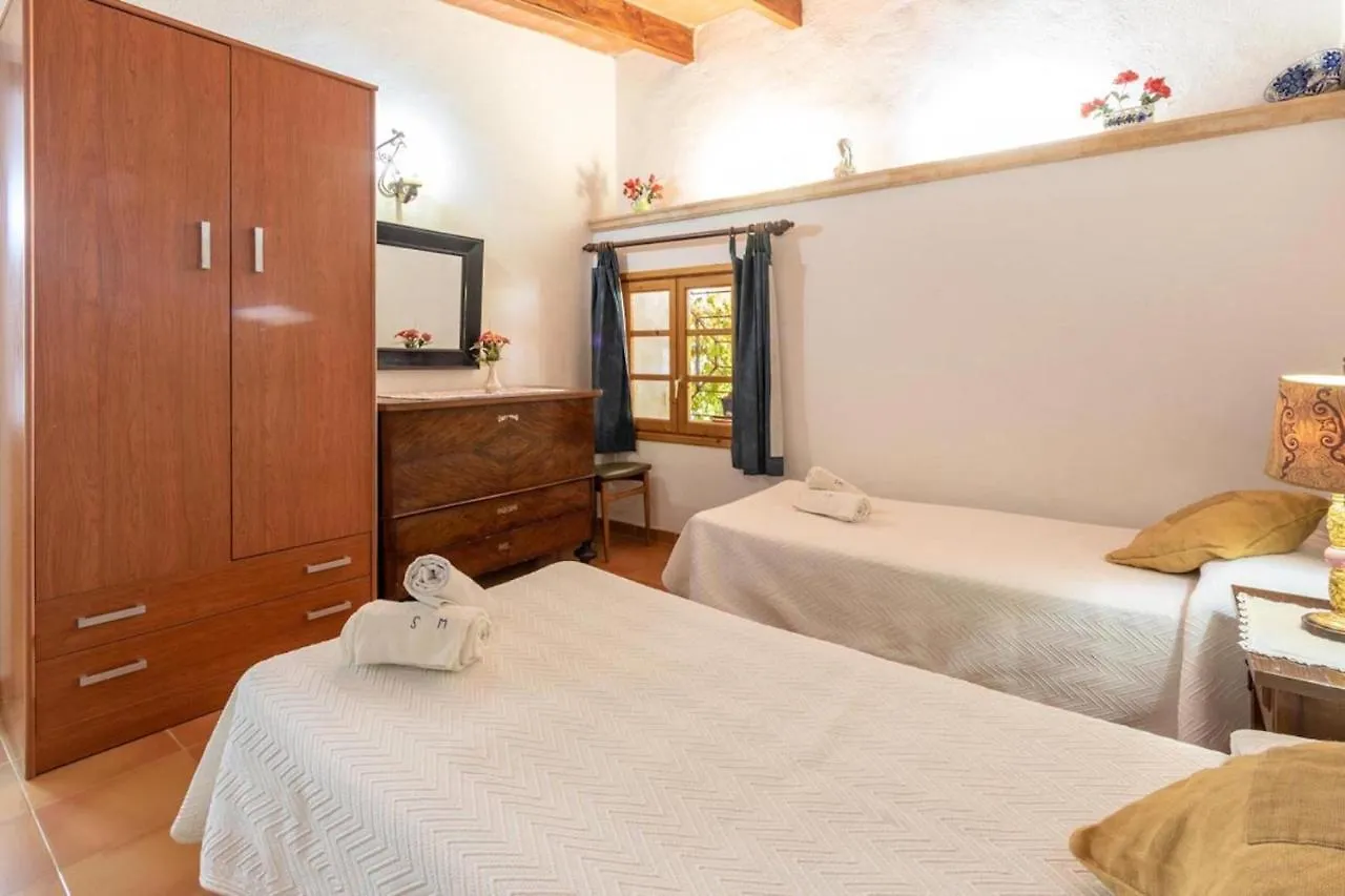 Rosa Villa Pollenca Spain