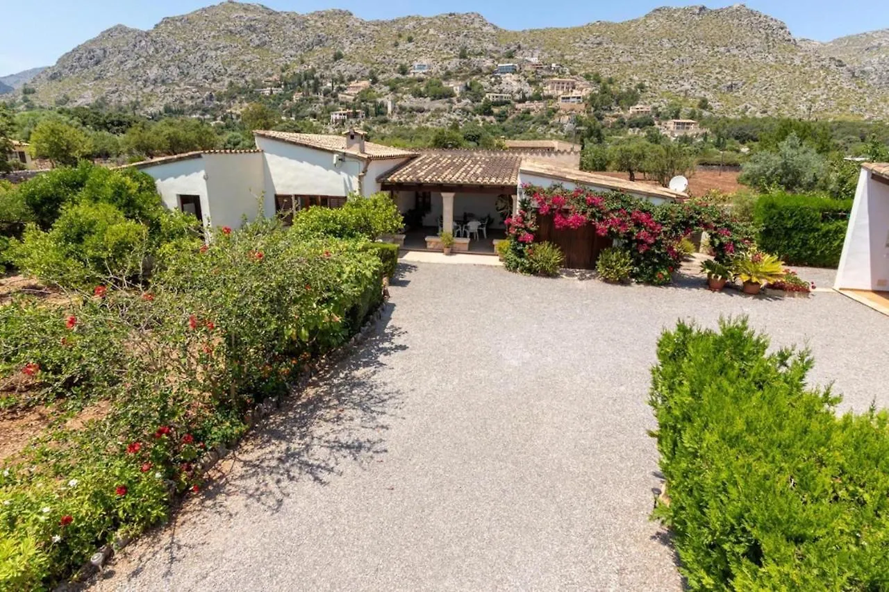 Rosa Villa Pollenca Spain